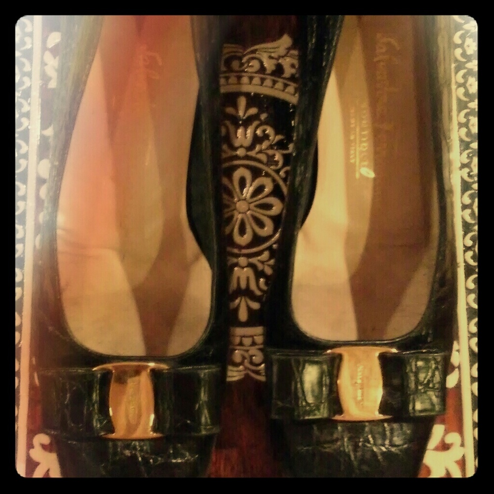 Salvatore Ferragamo Black shoes